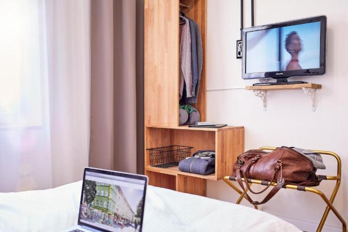 Hotel Am Chlodwigplatz Cologne Room photo