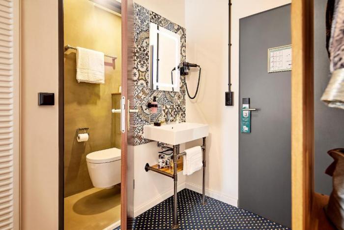 Hotel Am Chlodwigplatz Cologne Room photo